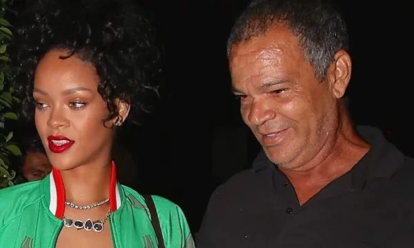 Rhianna junto a su padre