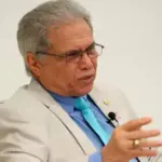 Waldo Ariel Suero propone declarar “persona no grata” al director de la DIDA, Elías Báez