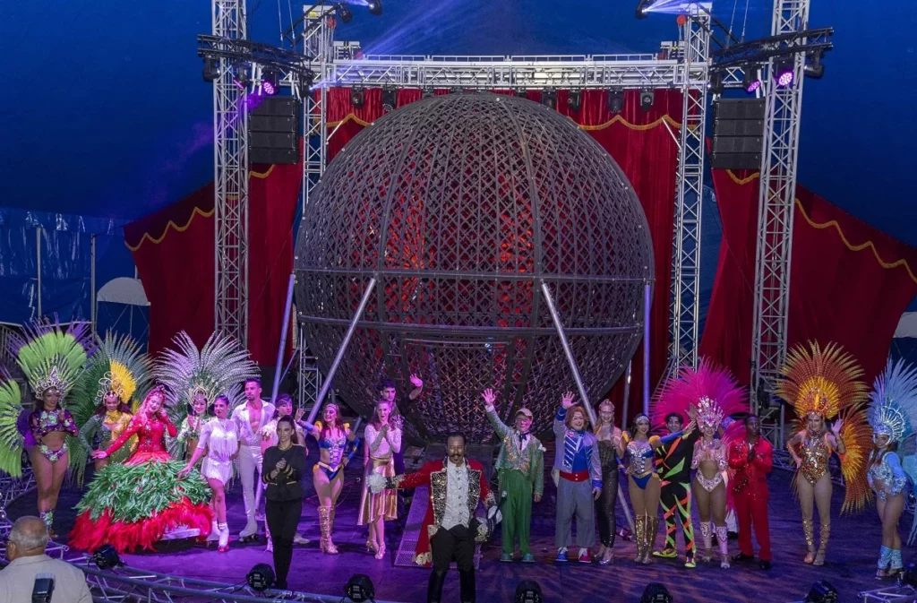 Symphony Circus debutó el pasado 1 de mayo.