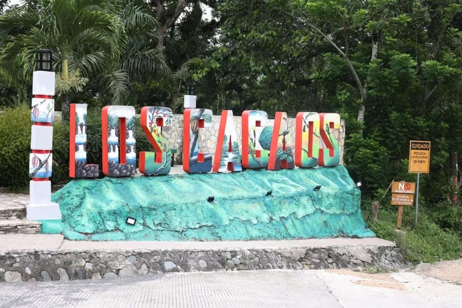 los cacaos entrada del pueblo