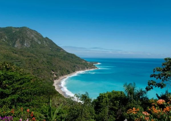 Barahona: la Perla del Sur, un tesoro por descubrir