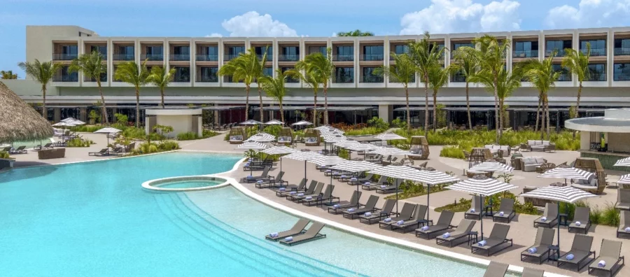 En Zemí Miches Punta Cana All-Inclusive Resort, las tradiciones locales cobran vida. En Zemí Miches Punta Cana All-Inclusive Resort, las tradiciones locales cobran vida.