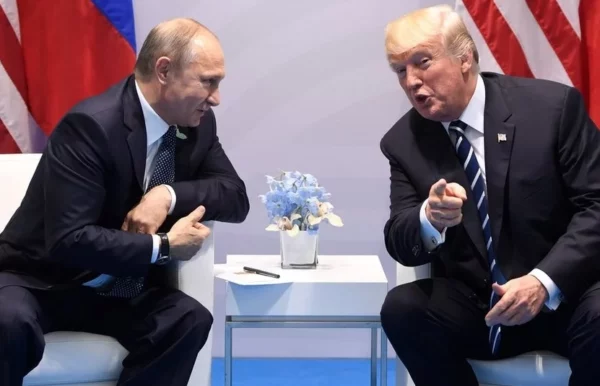Los presidentes Vladimir Putin y Trump en foto de archivo.