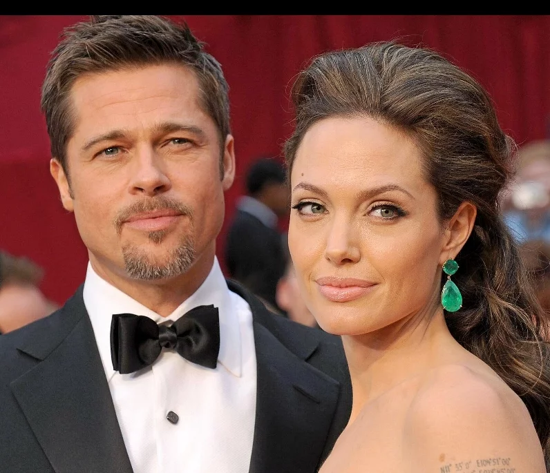La preja de ectores y exesposos Brad Pitt y Angelina Jolie. La preja de ectores y exesposos Brad Pitt y Angelina Jolie.