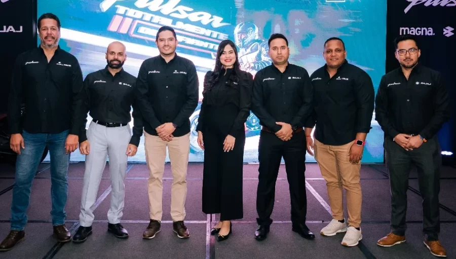 José de León, Arpit Tank, Juan Carlos Andrade, Chanel Acosta, Mukund Tiwari, José Beltré y Alejandro Mondragón. José de León, Arpit Tank, Juan Carlos Andrade, Chanel Acosta, Mukund Tiwari, José Beltré y Alejandro Mondragón.