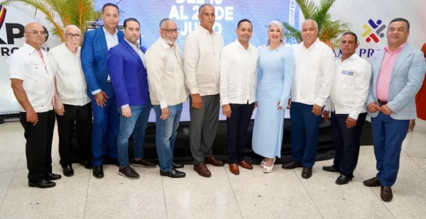 Los directivos del comité de la feria.