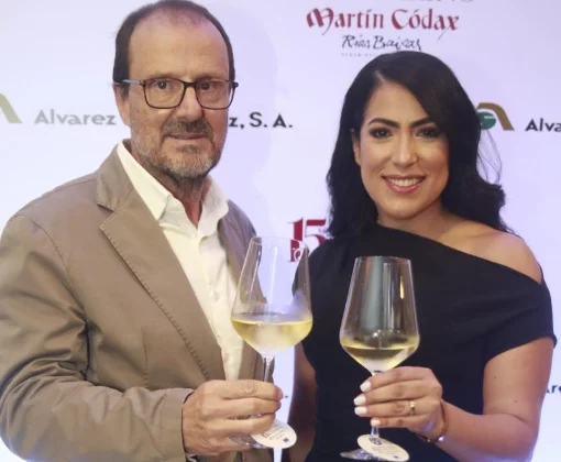 Juan Vázquez y Carolina Ovalles. Juan Vázquez y Carolina Ovalles.