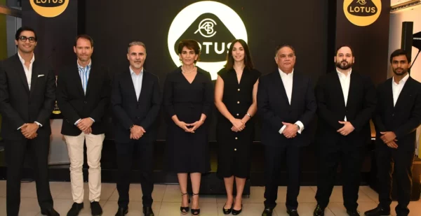 Gianfranco Cavagliano, José Augusto Muñoz, Gaetano Marino, Karla Lama, Gia Cavagliano, Darío Lama,  José Eduardo Lama y Gianni Cavagliano.