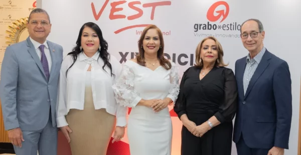 Alexandra Tabar de Díaz, Lusa María de Aquino y Sulín Lantigua de Glass.