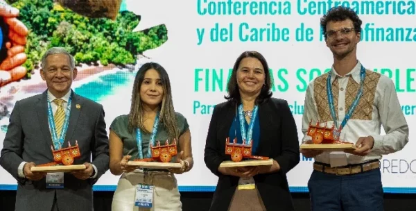 Cristian Reyna, Glenda Monge, Marianella Feoli y Manuel Rodríguez.