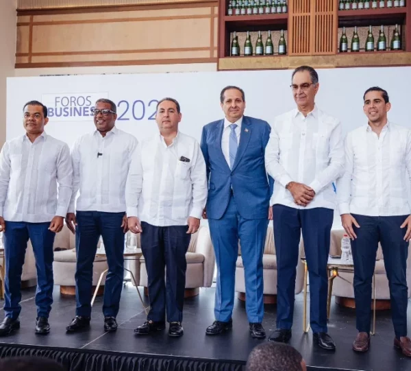 Foros Business reúne a representantes de instituciones públicas.
