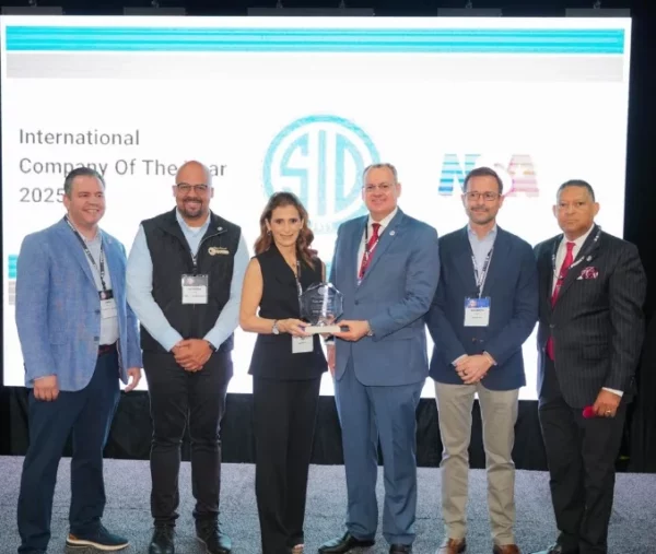 Jorge Guillén, Anthony Peña, Ligia Bonetti, Samuel Collado,  Roberto Bonetti P. y Frank Félix Zapata.