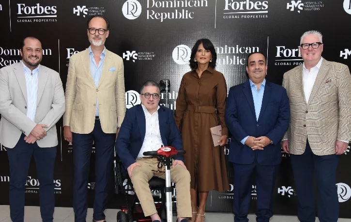 Adam Tazi, Marcus Benussi, Santiago Capeans, Miguelina Butrón, Abelardo Melgen y Michael Jalbert Adam Tazi, Marcus Benussi, Santiago Capeans, Miguelina Butrón, Abelardo Melgen y Michael Jalbert