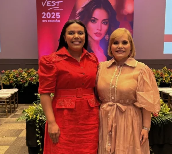 Rommy Pichardo y Rommy Grullón.