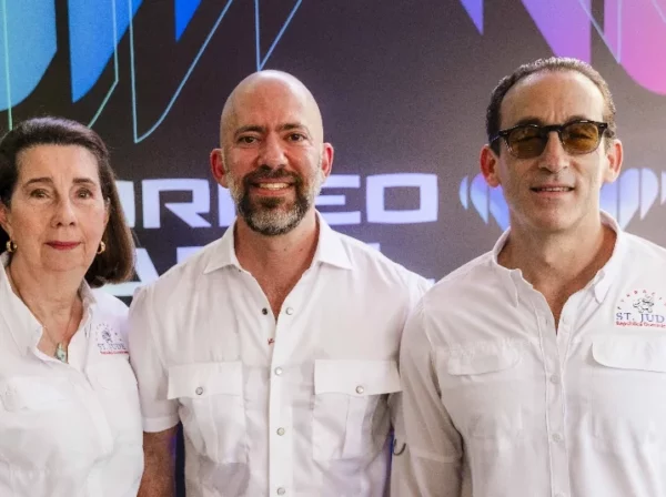 Cibeles Cheng de Besonias, Jacinto Howley y Piero Bonarelli.