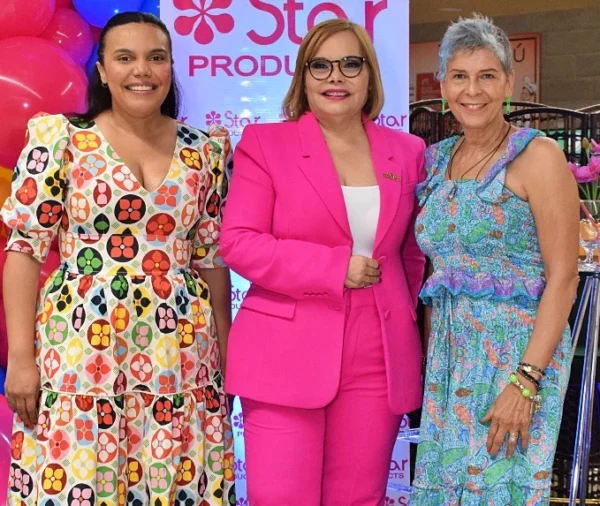 Rommy Pichardo,  Rommy Grullón  y Belkis de León.