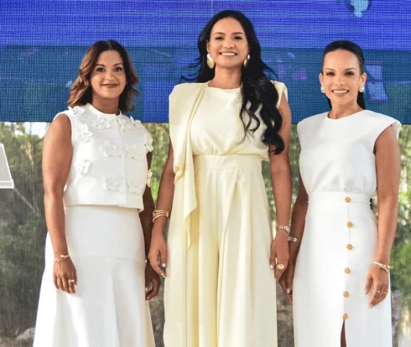 Judith Pantaleón, Karen Figueroa y Biurny Reyes (Maryfit).