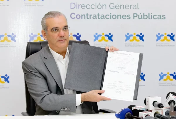 La nueva ley es una herramienta clave en la lucha contra la corrupción, según el presidente.