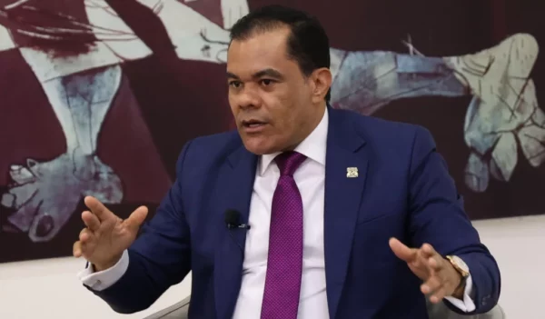 Elías Báez, director general de la DIDA, considera que es urgente una modificación a la Ley de Seguridad Social. josé de león