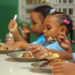 INABIE estudia alternativas para solución de almuerzo caso de Rancho Arriba