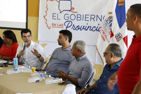 Wellington Arnaud-Gobierno en las Provincias