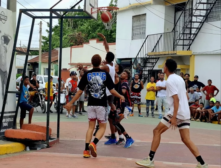 Basket 3X3-Ensanche-Bermudez Basket 3X3-Ensanche-Bermudez