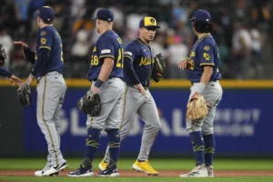 Cerveceros pasan por gran momento en MLB