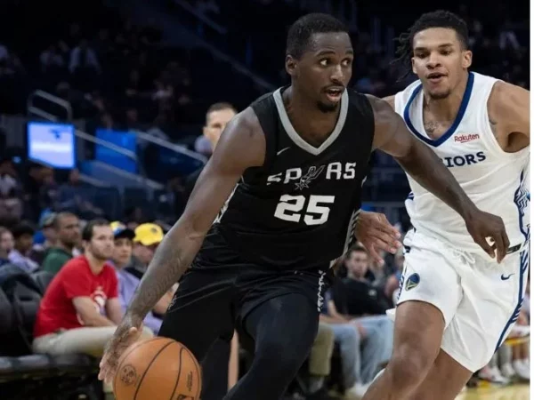 David Jones sigue firme en su trayecto a la NBA