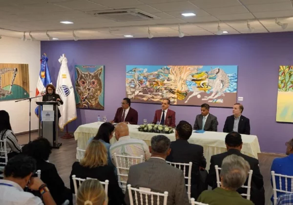 Directivos del Ministerio de Cultura anuncia los detalles del premio. Directivos del Ministerio de Cultura anuncia los detalles del premio.