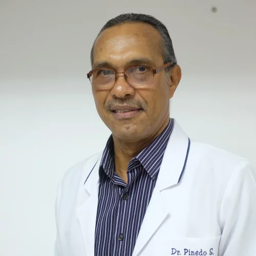 Milton Pinedo, encargado de la gerencia médica