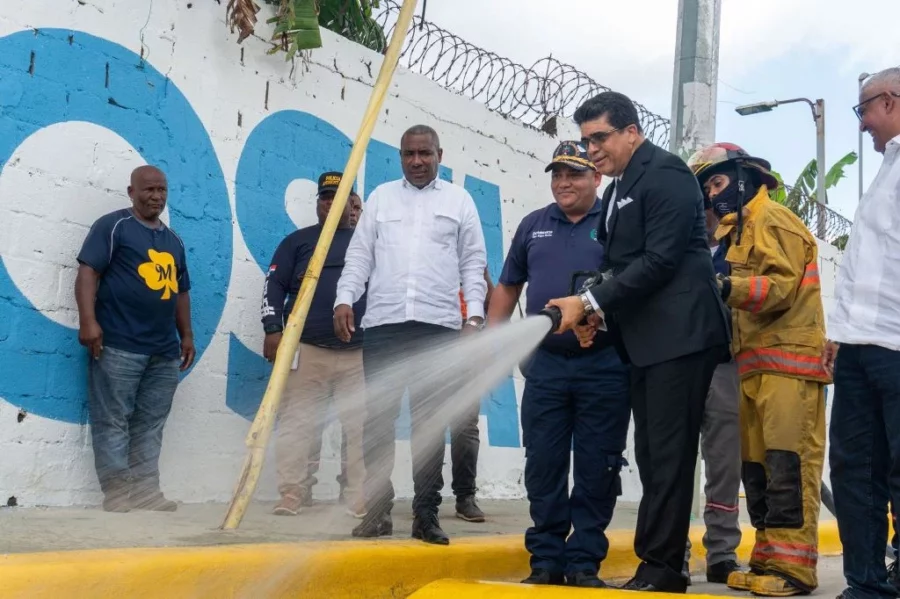 El drenaje tuvo una inversión de diez millones de pesos.