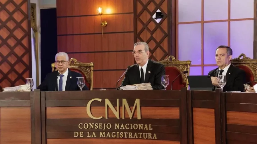 La convocatoria está hecha para el viernes 25. La convocatoria está hecha para el viernes 25.