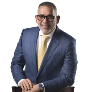 Eduard L. Moya