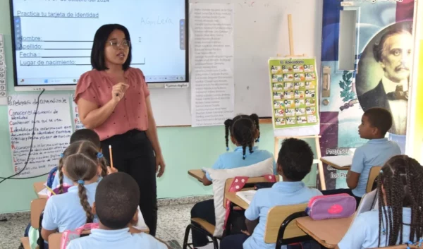 Educación activa segunda etapa de postulación para maestros abiertos a reubicación