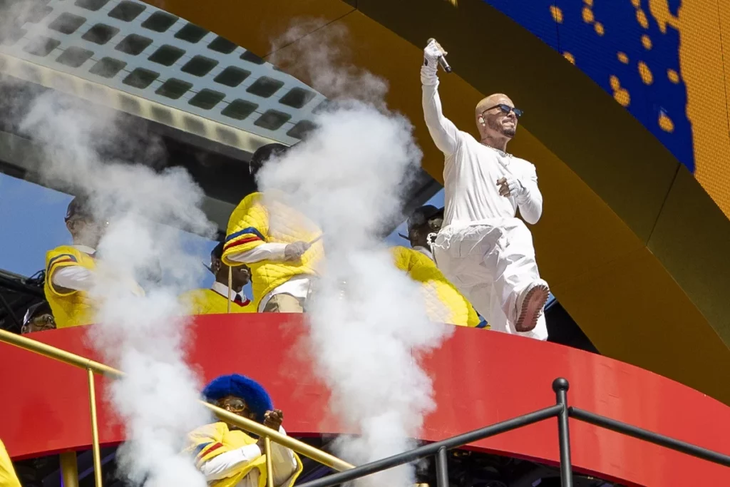 J Balvin - mundial de clubes