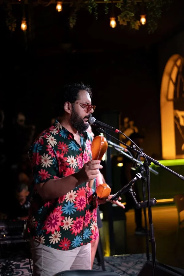 El cantautor Manerra