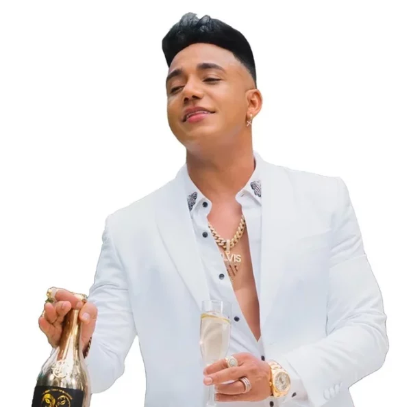 Elvis Martínez tiene dos fechas en la Arena del Cibao