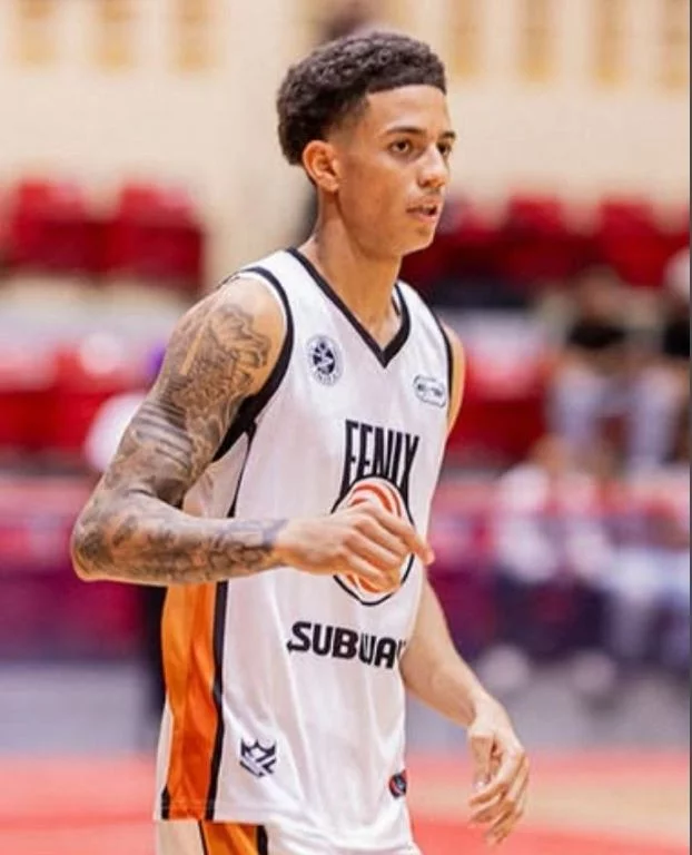 Engel Gutiérrez, de los Fénix de Santiago, en la LND U22. Engel Gutiérrez, de los Fénix de Santiago, en la LND U22.