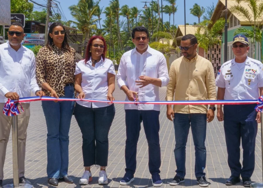 Inauguración en Samaná