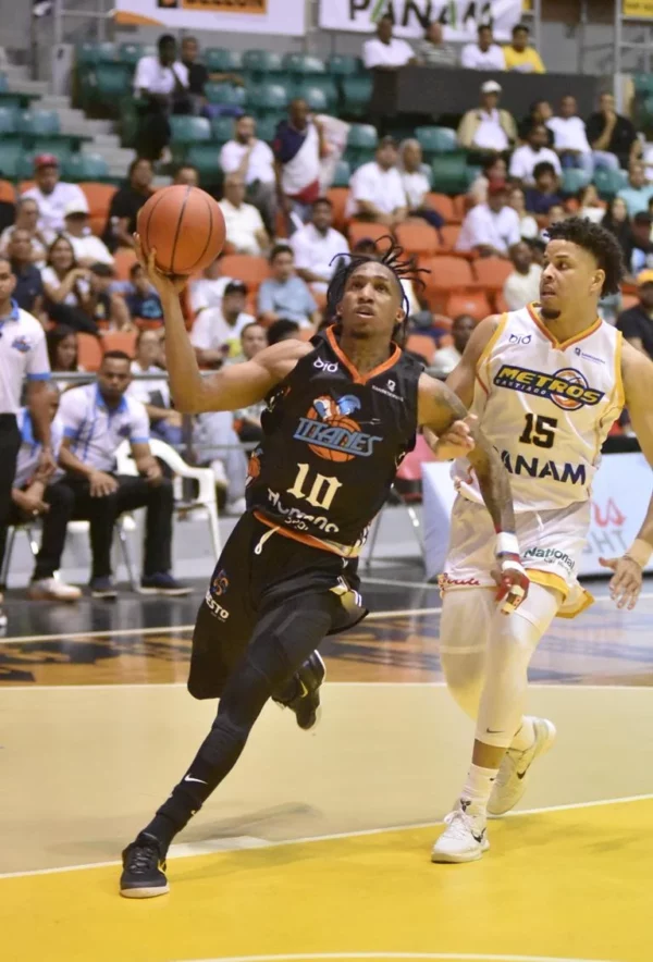 Jassel Pérez, uno de los pilares del quipo Titanes del Sur