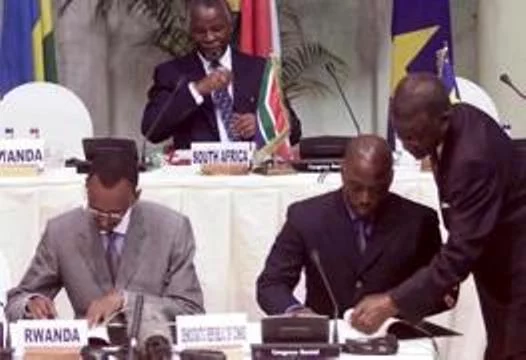 Joseph Kabila, y de Ruanda, Paul Kagame