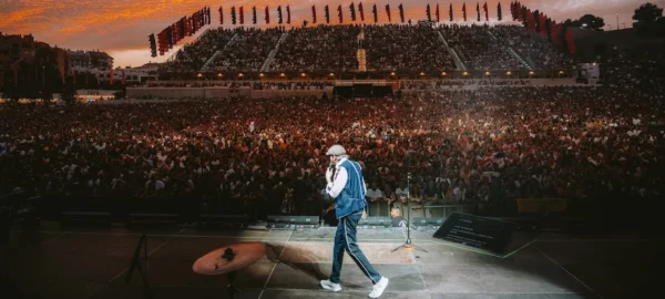 Juan Luis Guerra en concierto en España.