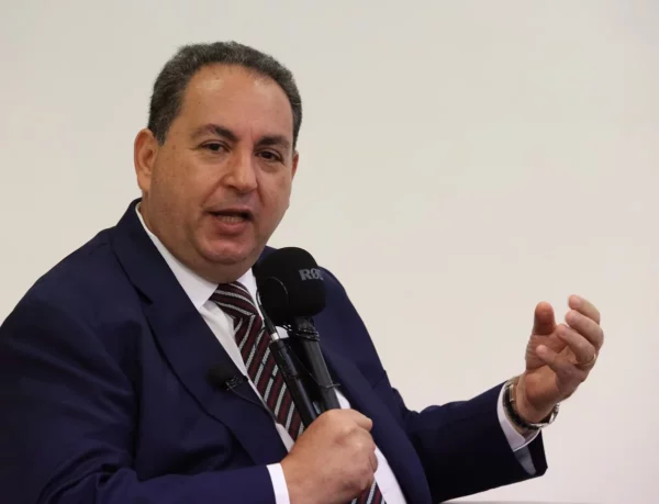 Hospitales se mantienen en más de un 50% con los recursos que reciben por sus servicios.