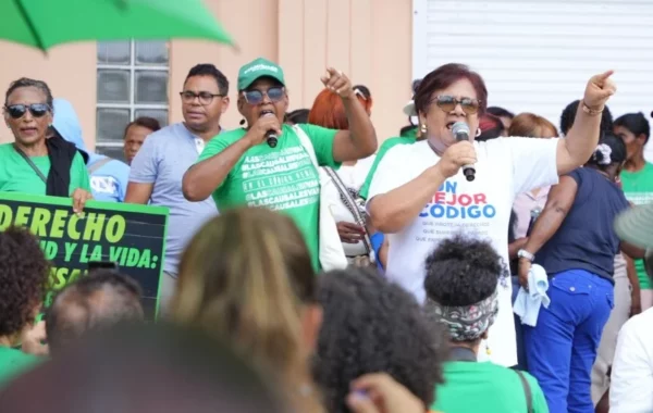 Organizaciones advierten mayoría de senadores del PRM mostró “su verdadera cara” con la imposición de un Código de impunidad