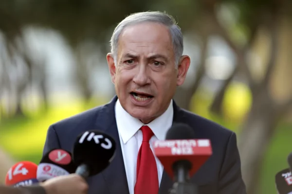 Netanyahu reconoce que "una munición perdida" mató a civiles en iglesia católica de Gaza
