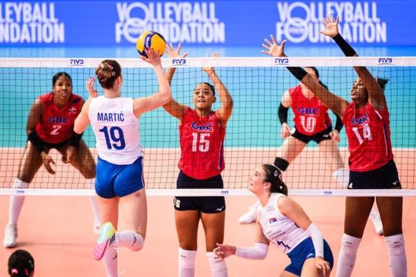 Acción del partido entre Serbia y República Dominicana