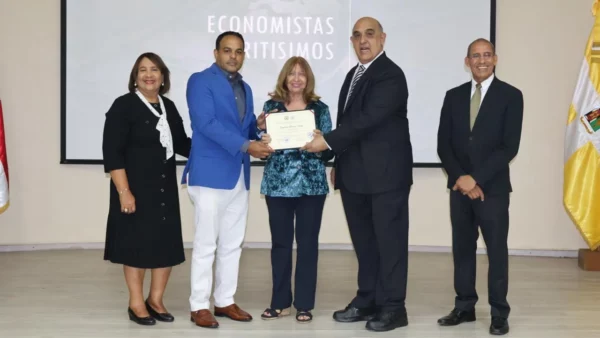 Doctora Jacqueline Boin.