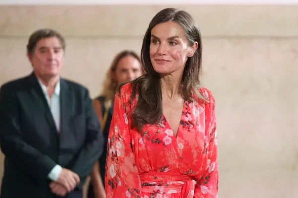 Letizia destaca al español como “herramienta de seducción” global