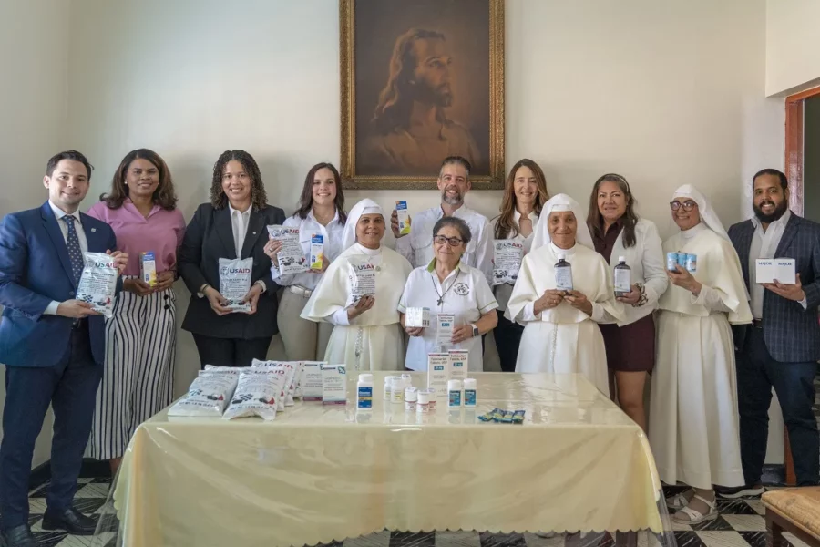 Sanar una Nación impacta a más de 36 mil personas con medicamentos y alimentos Sanar una Nación impacta a más de 36 mil personas con medicamentos y alimentos