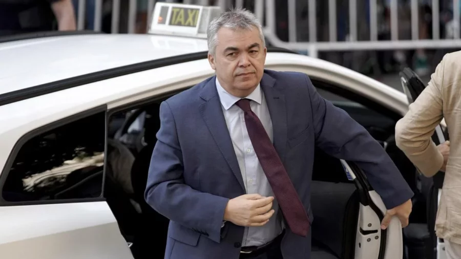 Santos Cerdán